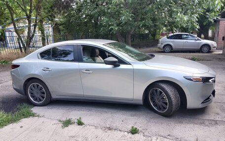 Mazda 3, 2019 год, 1 950 000 рублей, 9 фотография