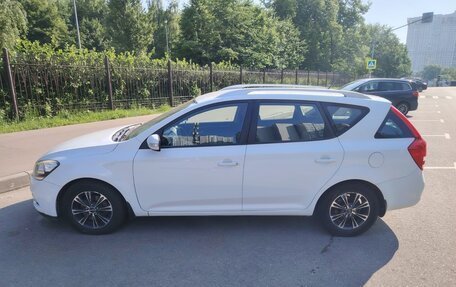 KIA cee'd I рестайлинг, 2011 год, 650 000 рублей, 3 фотография