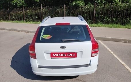 KIA cee'd I рестайлинг, 2011 год, 650 000 рублей, 4 фотография