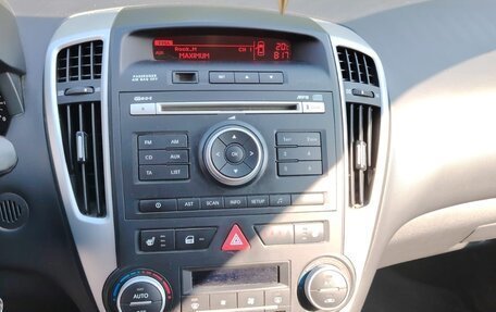 KIA cee'd I рестайлинг, 2011 год, 650 000 рублей, 6 фотография