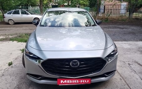 Mazda 3, 2019 год, 1 950 000 рублей, 4 фотография