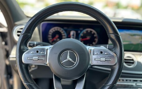 Mercedes-Benz E-Класс, 2018 год, 3 700 000 рублей, 15 фотография