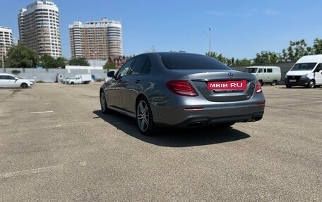 Mercedes-Benz E-Класс, 2018 год, 3 700 000 рублей, 4 фотография