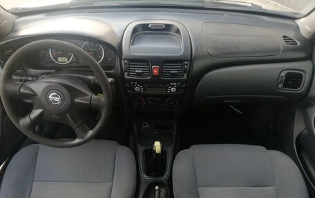 Nissan Almera, 2005 год, 210 000 рублей, 9 фотография