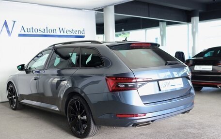 Skoda Superb III рестайлинг, 2021 год, 4 960 000 рублей, 4 фотография