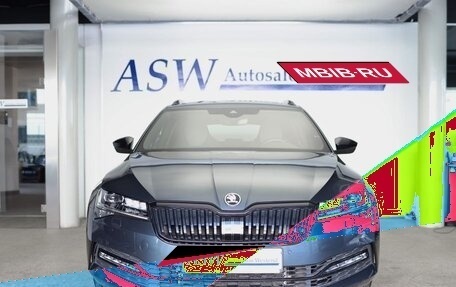 Skoda Superb III рестайлинг, 2021 год, 4 960 000 рублей, 2 фотография