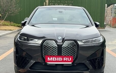 BMW iX, 2023 год, 5 280 000 рублей, 2 фотография