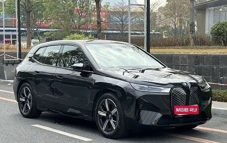 BMW iX, 2023 год, 5 280 000 рублей, 3 фотография