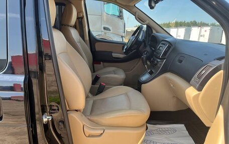 Hyundai H-1 II рестайлинг, 2019 год, 2 715 000 рублей, 11 фотография