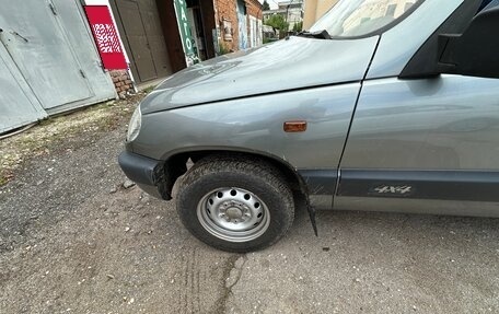 Chevrolet Niva I рестайлинг, 2006 год, 495 000 рублей, 7 фотография