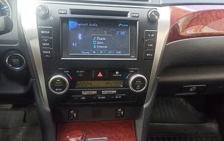 Toyota Camry, 2014 год, 1 580 000 рублей, 3 фотография