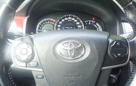 Toyota Camry, 2014 год, 1 580 000 рублей, 6 фотография