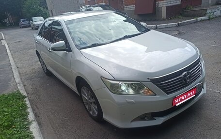 Toyota Camry, 2014 год, 1 580 000 рублей, 2 фотография