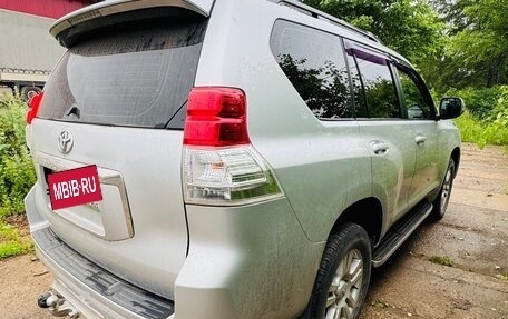Toyota Land Cruiser Prado 150 рестайлинг 2, 2011 год, 3 100 000 рублей, 5 фотография