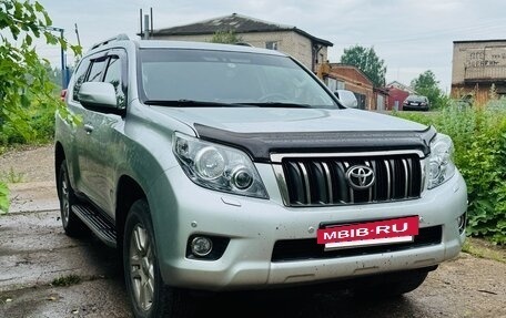 Toyota Land Cruiser Prado 150 рестайлинг 2, 2011 год, 3 100 000 рублей, 6 фотография