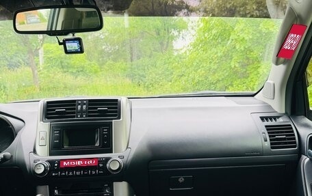 Toyota Land Cruiser Prado 150 рестайлинг 2, 2011 год, 3 100 000 рублей, 9 фотография