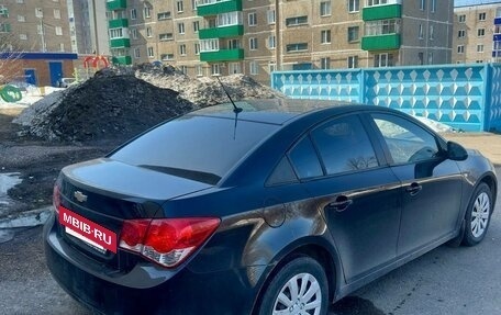 Chevrolet Cruze II, 2010 год, 550 000 рублей, 6 фотография