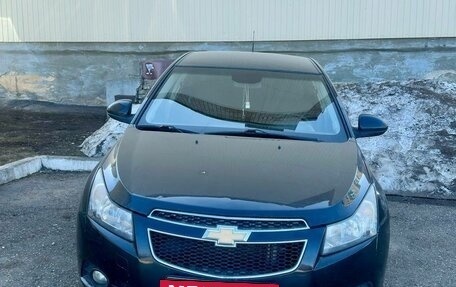 Chevrolet Cruze II, 2010 год, 550 000 рублей, 7 фотография