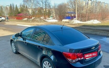 Chevrolet Cruze II, 2010 год, 550 000 рублей, 5 фотография