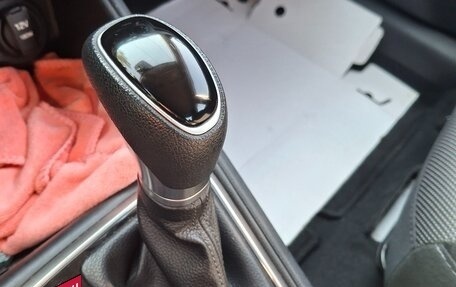 Hyundai Solaris II рестайлинг, 2017 год, 1 350 000 рублей, 10 фотография