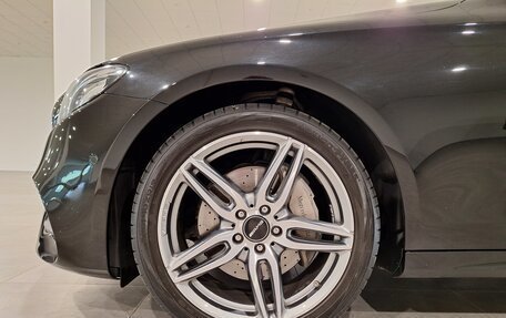 Mercedes-Benz E-Класс, 2020 год, 3 700 000 рублей, 8 фотография