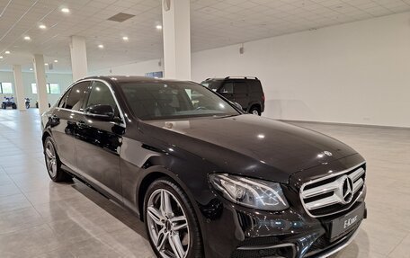 Mercedes-Benz E-Класс, 2020 год, 3 700 000 рублей, 6 фотография