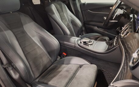 Mercedes-Benz E-Класс, 2020 год, 3 700 000 рублей, 17 фотография