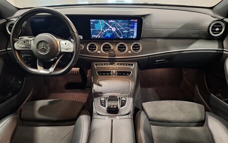 Mercedes-Benz E-Класс, 2020 год, 3 700 000 рублей, 11 фотография