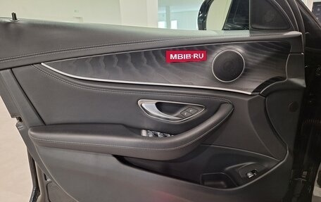 Mercedes-Benz E-Класс, 2020 год, 3 700 000 рублей, 22 фотография
