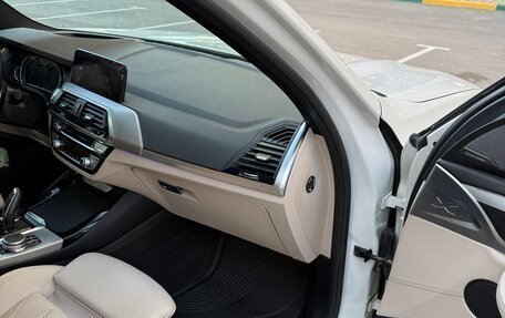BMW X3, 2019 год, 4 500 000 рублей, 14 фотография