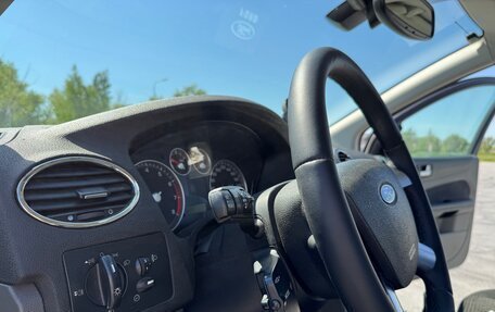 Ford Focus II рестайлинг, 2006 год, 499 000 рублей, 33 фотография