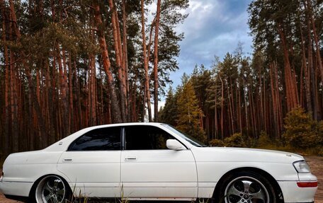 Toyota Crown, 1992 год, 470 000 рублей, 3 фотография