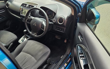 Mitsubishi Mirage VI рестайлинг, 2015 год, 690 000 рублей, 12 фотография