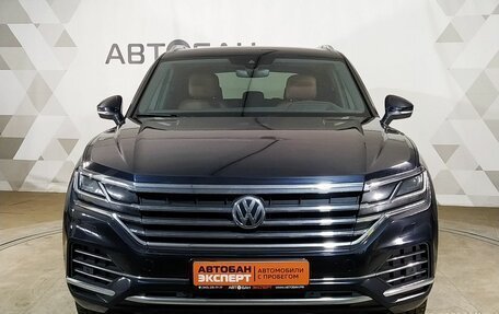 Volkswagen Touareg III, 2020 год, 4 689 000 рублей, 2 фотография