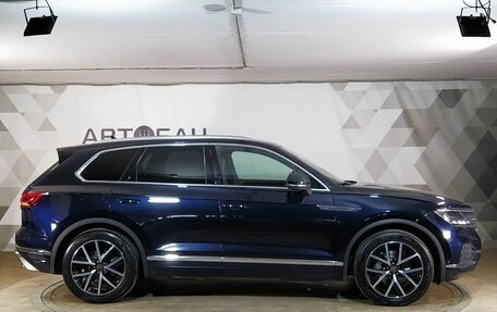 Volkswagen Touareg III, 2020 год, 4 689 000 рублей, 6 фотография