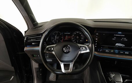 Volkswagen Touareg III, 2020 год, 4 689 000 рублей, 16 фотография