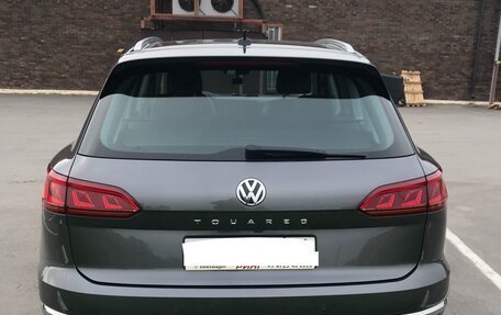 Volkswagen Touareg III, 2020 год, 4 150 000 рублей, 2 фотография