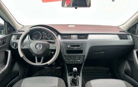 Skoda Rapid I, 2016 год, 800 000 рублей, 9 фотография