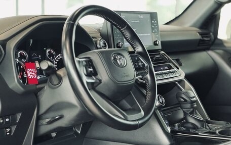 Toyota Land Cruiser, 2022 год, 9 900 000 рублей, 8 фотография