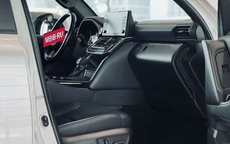 Toyota Land Cruiser, 2022 год, 9 900 000 рублей, 11 фотография