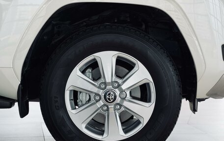 Toyota Land Cruiser, 2022 год, 9 900 000 рублей, 27 фотография