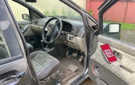 Nissan Prairie III, 1996 год, 210 000 рублей, 8 фотография