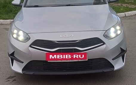KIA cee'd III, 2022 год, 2 300 000 рублей, 3 фотография