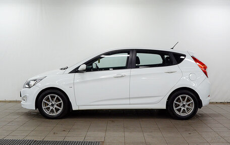 Hyundai Solaris II рестайлинг, 2015 год, 990 000 рублей, 4 фотография