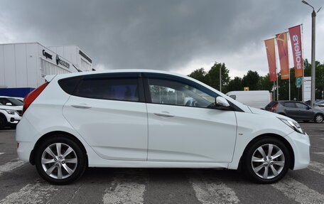Hyundai Solaris II рестайлинг, 2012 год, 800 000 рублей, 9 фотография