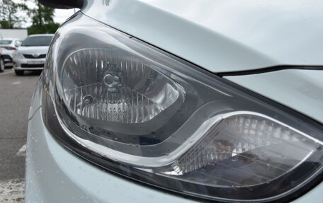 Hyundai Solaris II рестайлинг, 2012 год, 800 000 рублей, 11 фотография