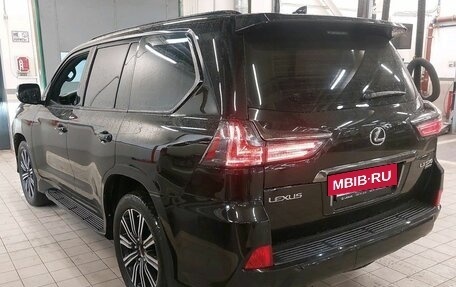 Lexus LX III, 2018 год, 5 197 000 рублей, 3 фотография