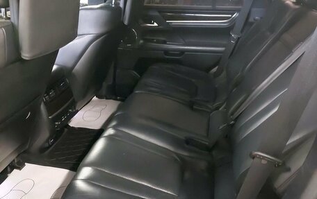 Lexus LX III, 2018 год, 5 197 000 рублей, 7 фотография