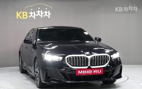 BMW 5 серия, 2024 год, 6 000 000 рублей, 2 фотография