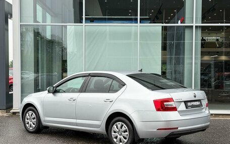 Skoda Octavia, 2019 год, 1 600 000 рублей, 2 фотография